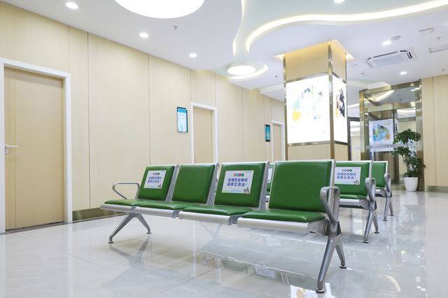 1楼候诊区
